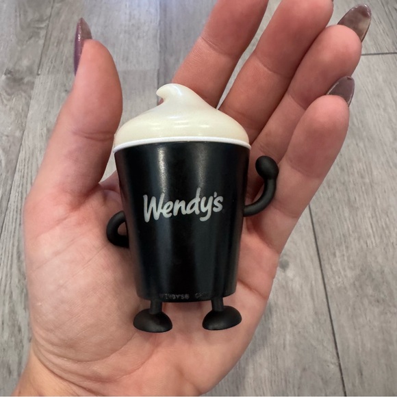 Wendy's Frosty Frights Bone Chiller Bone Bag Toy Figure 2024 Halloween Exclusive - Picture 5 of 5